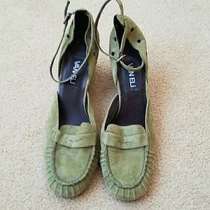 Van Eli wedges. Worn once.