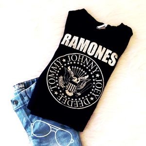 Infant boys Ramones graphic crew fleece