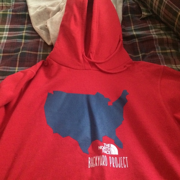 Mens large red Northface hoodie
