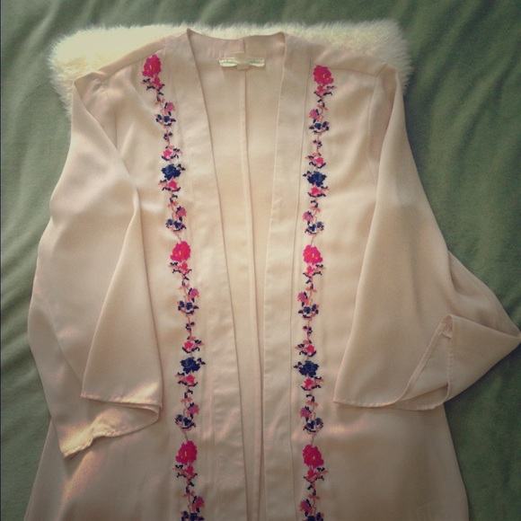 Anthropologie Staring at Stars fringe kimono