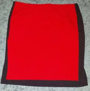 *SALE NOW* Worthington Red and Black skirt