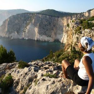 Meet your Posher, Antonia