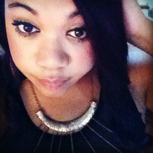 Meet your Posher, Anetra