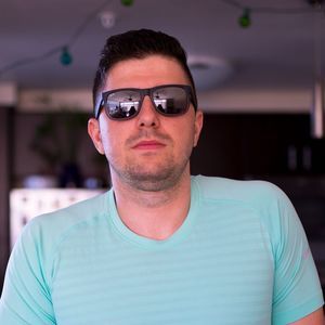 Meet your Posher, Ioan