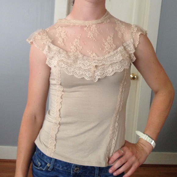 Lace beige top