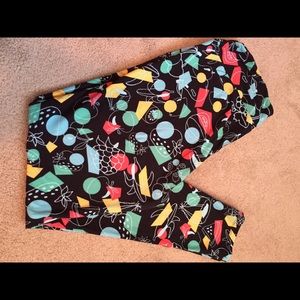 LuLaRoe TC size "fruit salad" leggings