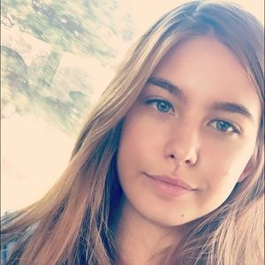 Meet your Posher, Breanna