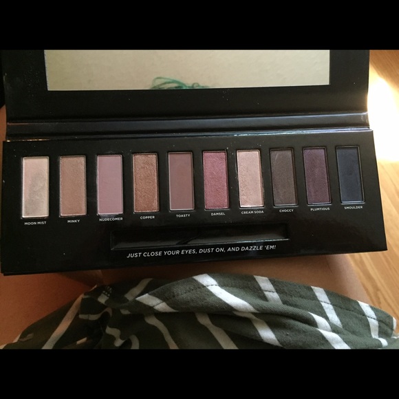 Makeup! - Picture 2 of 3