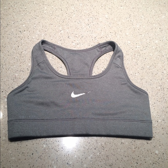 Small Nike pro sports bra