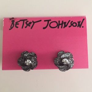 Betsey Johnson Flower Earrings