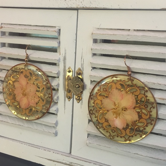 Pressed Flower Dangle Earrings