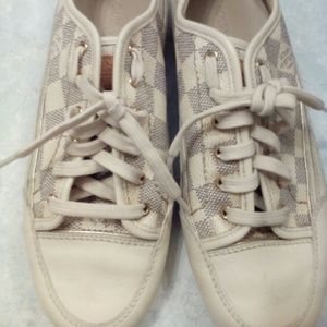 Authentic Louis Vuttion Sneakers