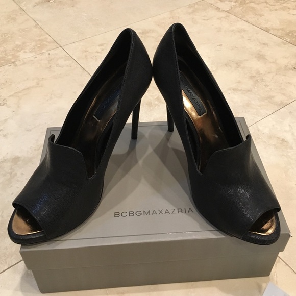 Black BCBG heels excellent condition