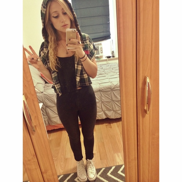 Cropped flannel