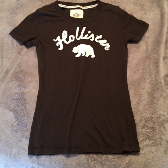 Hollister t shirt - Picture 1 of 4