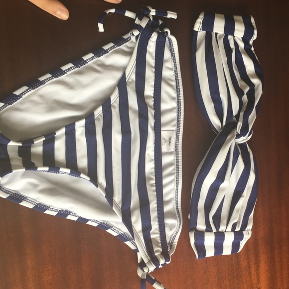 navy&white striped bikini (can be sold separately)