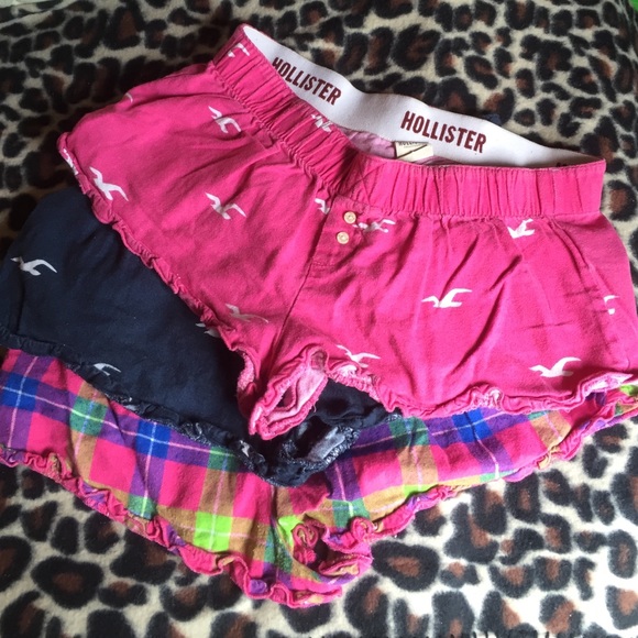 Hollister Lounging Shorts - Picture 3 of 3