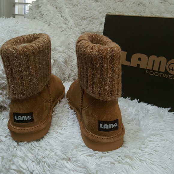 🆕Brand new Lamo Boots & cleaning kit😍 - Picture 2 of 4
