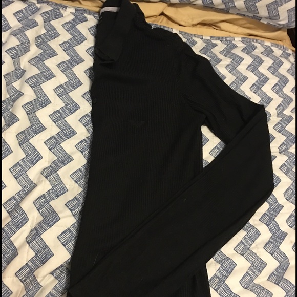 ⭐️SALE⭐️Emporio Armani men's button up - Picture 2 of 4