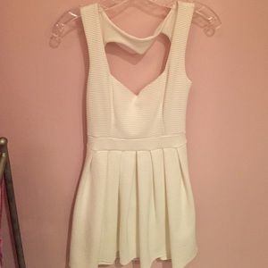 TOPSHOP white dress with heart cutout in back