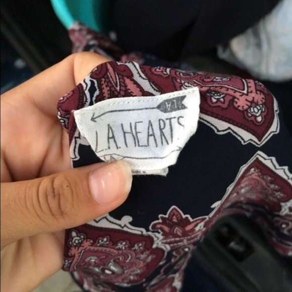 Clothes - Picture 2 of 4