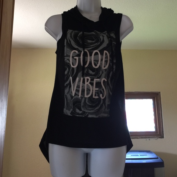 Good vibes hoodie shirt size small