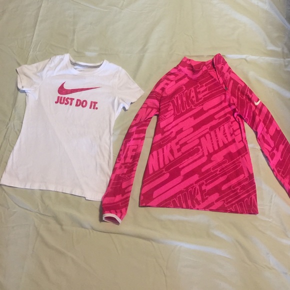 2 Nike tops