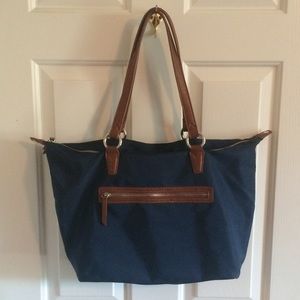 ❗️Reserved❗️ Liz Claiborne Purse