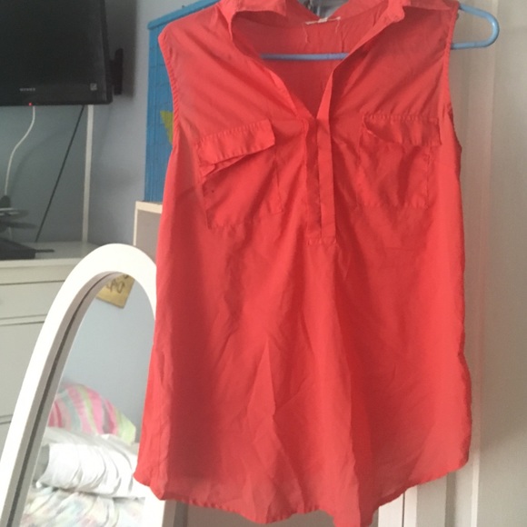 Small shirt with color