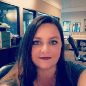 Meet your Posher, Traci