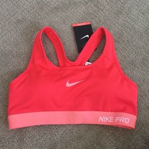 Brand new small Nike sports bra