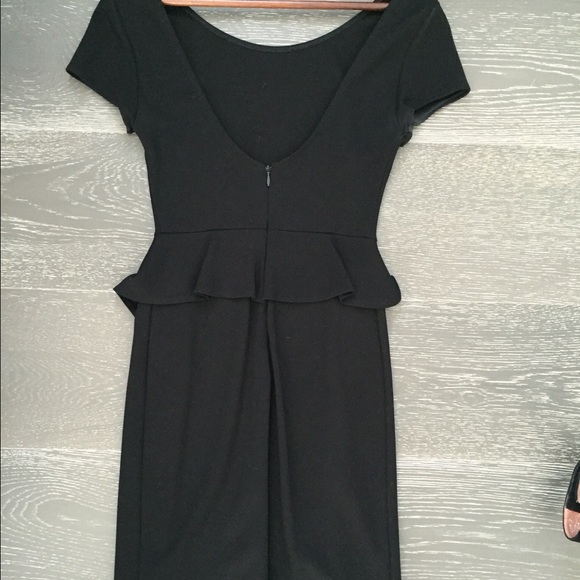 Black Zara dress - Picture 2 of 3
