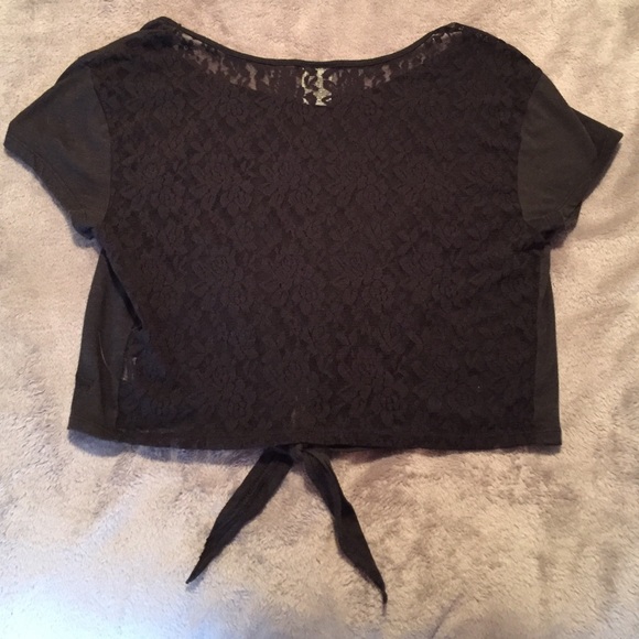 PINK Victoria's Secret black crop top - Picture 3 of 3