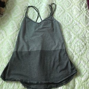 Lulu lemon top