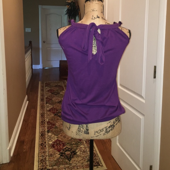 top - Picture 2 of 2