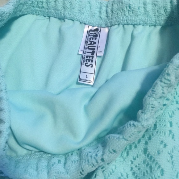 2 skirts - Picture 3 of 3
