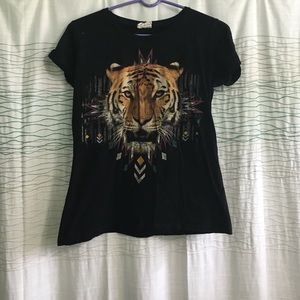 Tiger tee