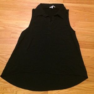 Black Sleeveless Top
