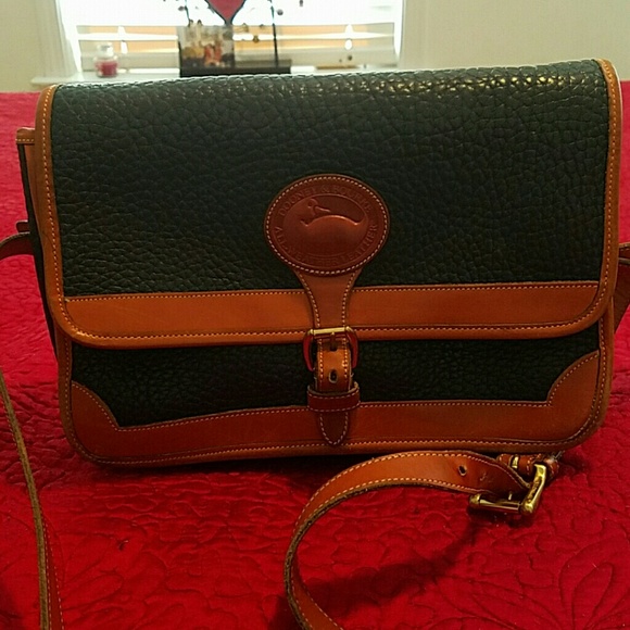 Dooney & Bourkey handbag