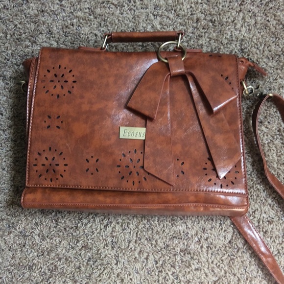 NWOT tan briefcase