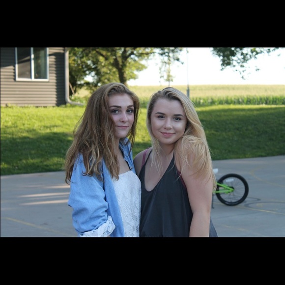 Meet your Posher, Hannah