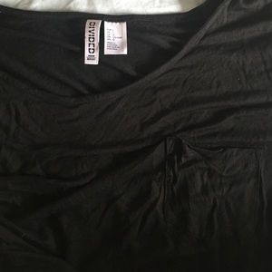 Black H&M pocket tee