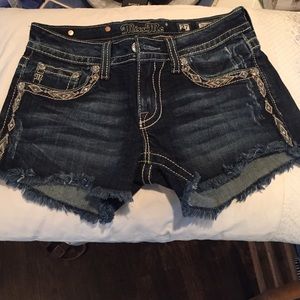 Miss me rhinestone jean shorts- great condition