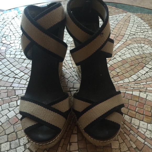 Tory Burch wedge sandals! Blue and Tan! Size 7!