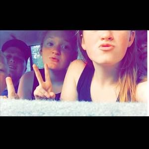 Meet your Posher, Maria