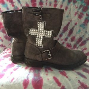 Boots! Boots! Boots!