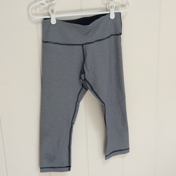 Lululemon wunder under crop