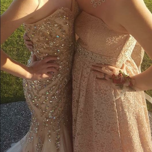 Prom Dress - Picture 3 of 4