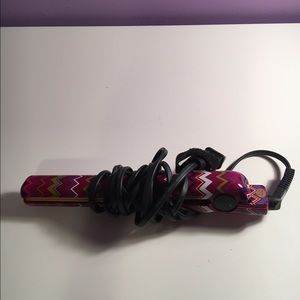 Chi Air flat iron straightener