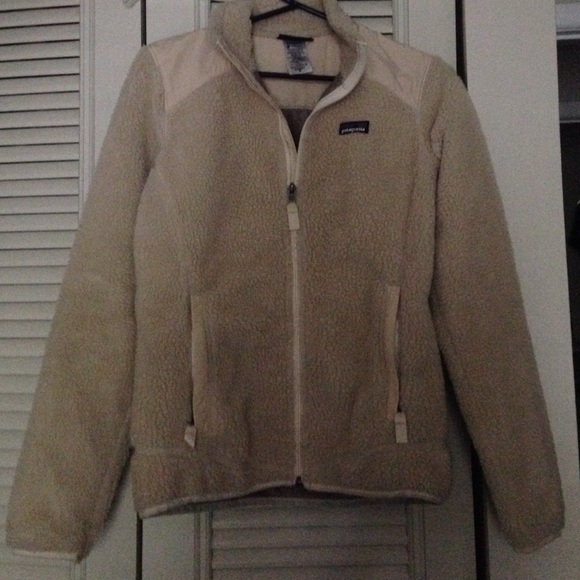 BRAND NEW Patagonia classic retro-x jacket